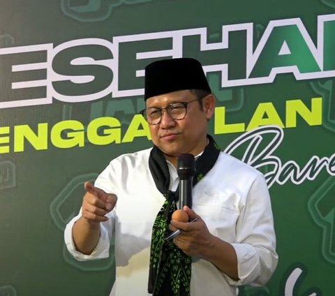 Cak Imin Mocks the Two-Finger Pose in Jokowi's Car: Embarrassing