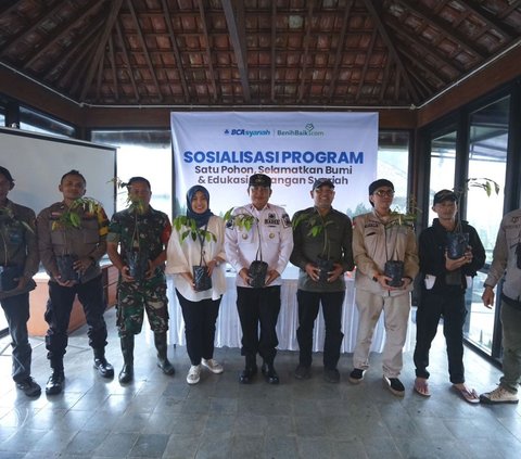 BCA Syariah Plants 1,000 Durian Seedlings in Bogor, Reducing 8,183 Kg CO2 Emissions