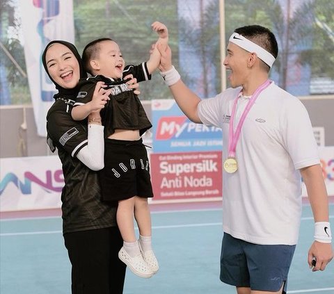 Jadi Aries di Sinetron Tertawan Hati, Ini Aksi Rezky Aditya saat Main Tenis