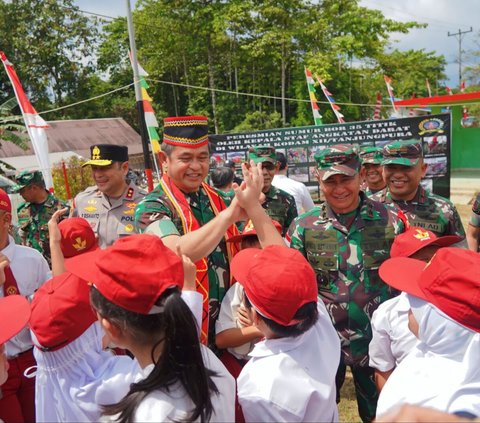 Momen Mengerikan Istri Jenderal Maruli Simanjuntak Kena Pedang Dayak oleh Suami 'Sakit Banget'