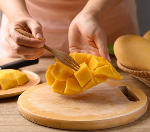 7 Tricks to Ripen Mangoes Quickly, Just Use Household Tools