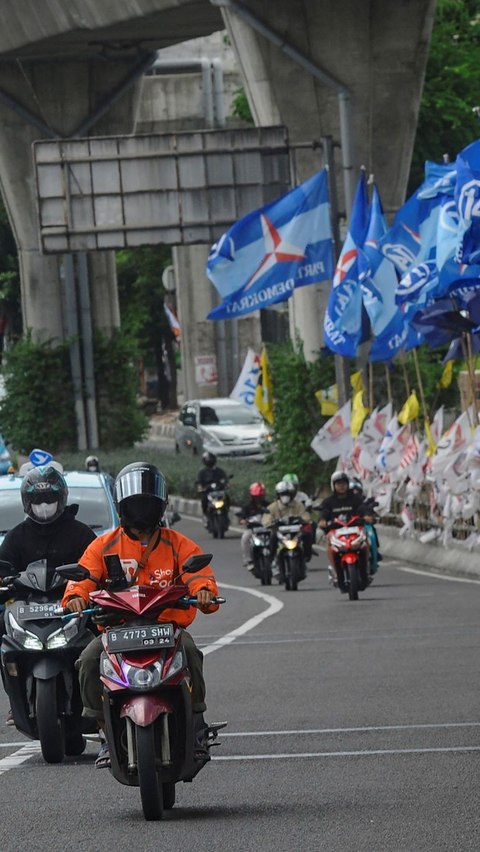 <br>Polisi Minta Partai Politik Perhatikan Keamanan Pemasangan APK di Jalan Layang