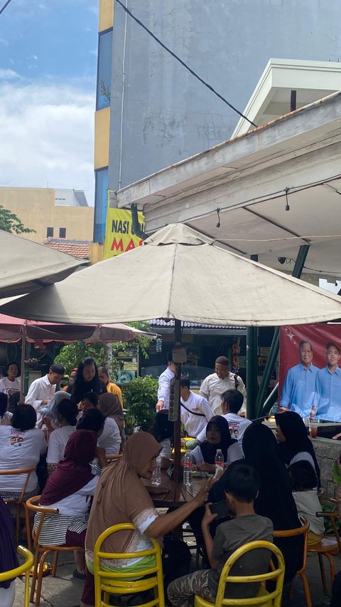 Gelar Makan Siang Gratis di Jakarta, Relawan Gibran Libatkan Warung UMKM