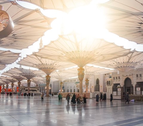 New Rules for Entering Raudhah of Masjid Nabawi, Pilgrims Must Scan Barcode