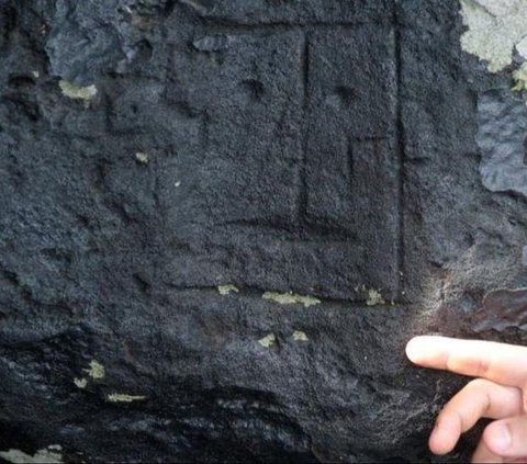 Batu Bergambar Wajah Manusia Berusia 2.000 Tahun Muncul dari Sungai Amazon, Begini Wujudnya