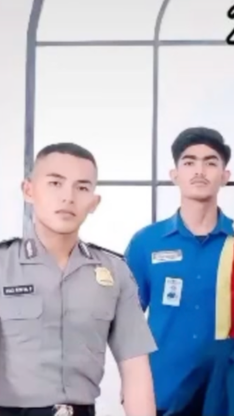 Tuai Hujatan Usai Unggah Foto Bareng Teman SMA Pakai Seragam Kerjaan, Ini Tanggapan Pria yang Bekerja di Minimarket