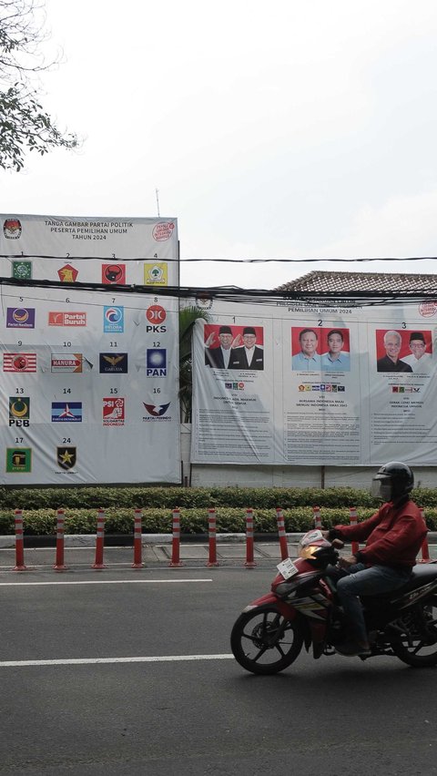 Dalam Pemilu 2024, seluruh rakyat Indonesia tak hanya memberikan suaranya dalam pemilihan presiden dan wakil presiden. Foto: Merdeka.com/Imam Buhori