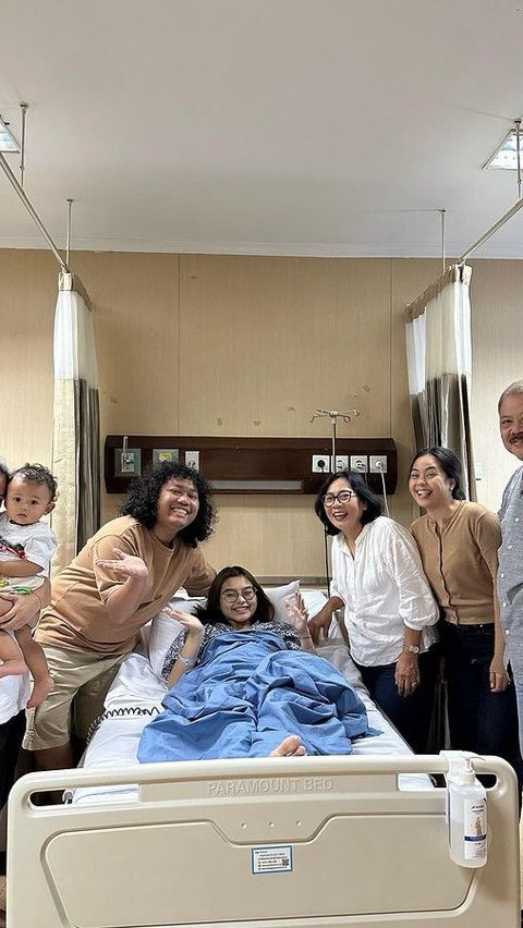 Istri Marshel Widianto Melahirkan Anak Kedua, ini Potret Bayinya yang Lucu dan Menggemaskan