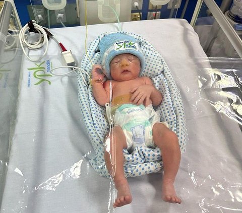 Istri Marshel Widianto Melahirkan Anak Kedua, ini Potret Bayinya yang Lucu dan Menggemaskan