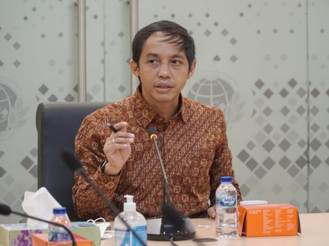 Profil Raja Juli Antoni: Berdarah Riau, Aktivis Hingga Politikus