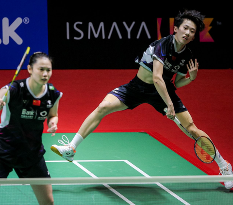 FOTO: Juara Indonesia Masters 2024, Ganda Putri China Liu Sheng Shu/Tan Ning Bawa Pulang Hadiah Setengah Miliar Usai Tekuk Rekan Senegaranya