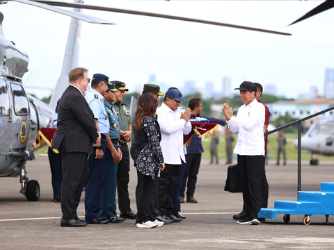 Hadapi Disrupsi Teknologi, Jokowi Minta Akmil Kuasai Sains hingga Engineering