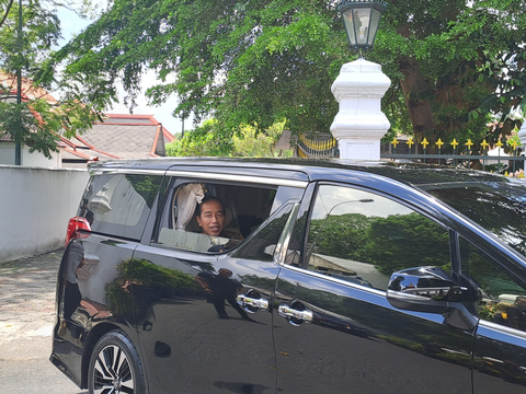 Ini Isi Pembicaraan 4 Mata Presiden Jokowi dan Sultan HB X di Keraton Yogyakarta