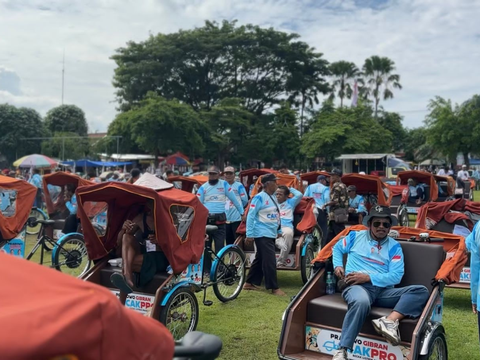 Nusron Wahid Luncurkan Becak Listrik Prabowo (Cakpro) Pertama di Indonesia