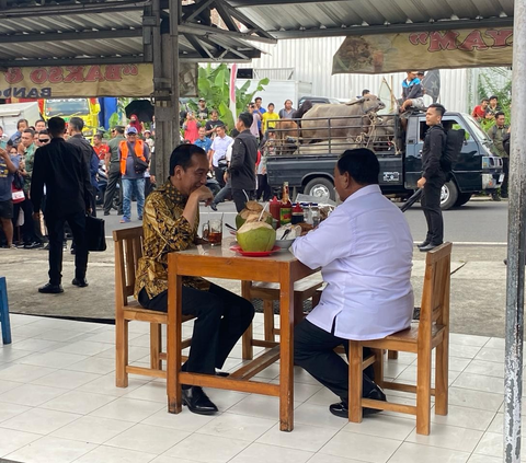 Jokowi-Prabowo Makan Bakso Bersama, Ganjar: Simbol Dukungan, Apalagi Kalau Ada Statement Terbuka