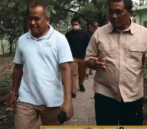 ⁠Cerita Letjen Muhammad Saleh Waktu Pangkat Mayjen TNI Masuk Ruangan Buka Laci dapat Keris Pakubuwono X