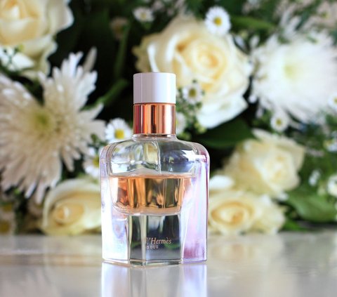 Panduan Belanja Parfum Floral, Sesuaikan untuk Siang dan Malam