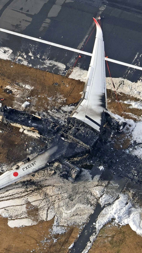 Ada Keajaiban! Begini Kronologi 367 Penumpang Japan Airlines Selamat Padahal Pesawatnya Habis Terbakar