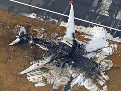 Ada Keajaiban! Begini Kronologi 367 Penumpang Japan Airlines Selamat Padahal Pesawatnya Habis Terbakar
