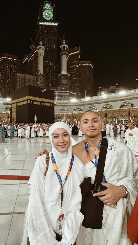 Umrah with Family, BCL Calls Ashraf Sinclair's Name in Front of the Ka'bah