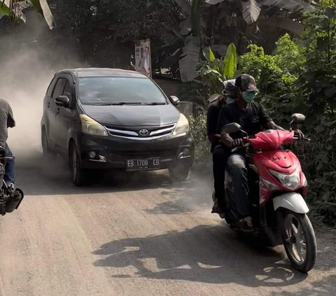 Erupsi Gunung Lewotobi Laki-Laki di Flores Timur, Jumlah Pengungsi Mencapai 2.331 Orang