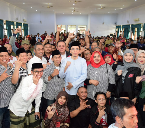 Presiden Diklaim Buntuti Kampanye Ganjar, TPN: Enggak Lah, Pak Jokowi Sayang Mas Ganjar