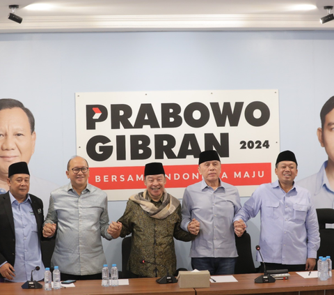 Bantah Dukung Ganjar, Pimpinan Ponpes Buntet Cirebon Deklarasi Prabowo-Gibran