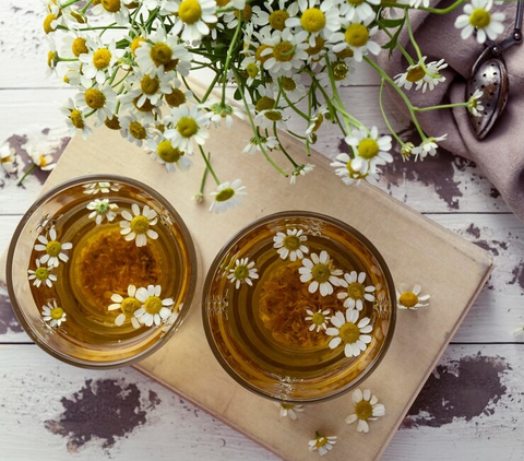 10 Keistimewaan Teh Chamomile untuk Kesehatan, Mulai dari Meredakan Stres Hingga Mencegah Kanker