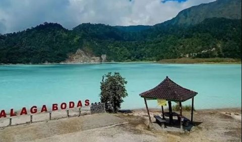 <b>Kawah Talaga Bodas</b><br>