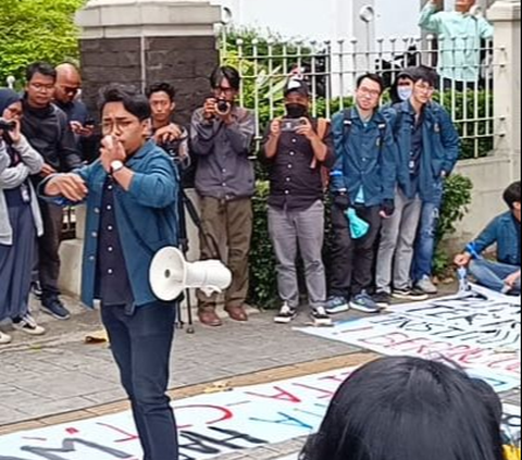 Heboh Bayar Kuliah Bisa Pakai Pinjol, Segini Biaya UKT di ITB