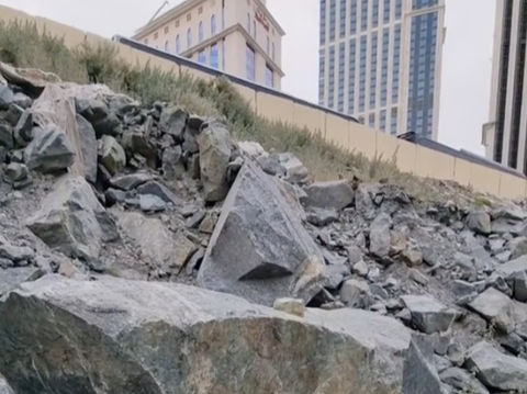 ⁠Ini Gunung yang Batunya Dipakai Nabi Ibrahim buat Membangun Kabah, Kondisinya Kini Hampir Punah karena Hotel Bintang 5