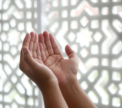 Husband and Wife Must Know, Here Are 5 Prayers to Seek Halal and Blessed Livelihood Taught by the Prophet