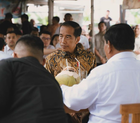 Istana soal Jokowi Gowes Bareng AHY dan Temui Sri Sultan HB X: Biasa Presiden Bertemu Tokoh Politik