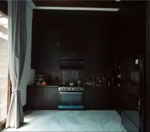 Portrait of the Kitchen in Rachel Vennya's Luxurious Home, Its Appearance is Shocking!