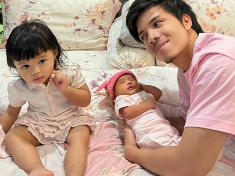 Momen Atta Halilintar Ronda Malam Demi Jaga Baby Azura, Aksinya Malah Bikin Ngakak