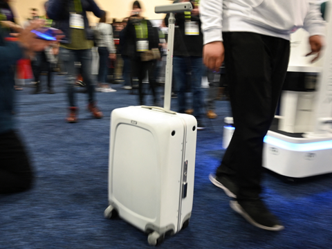 Tok! Ministry of Transportation Issues Regulations for Smart Suitcases to Board Aircraft, Here's the Complete Regulation