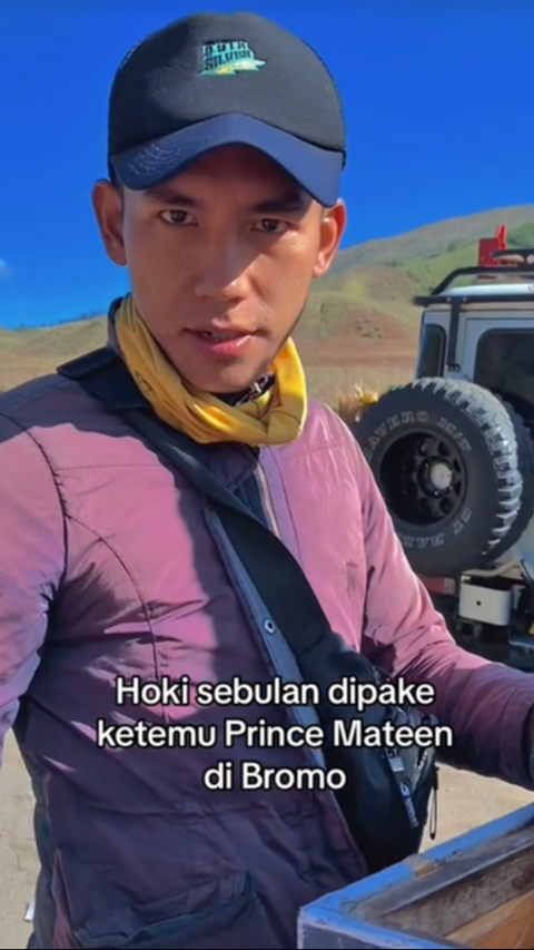 Prince Mateen's Viral KW Super Ice Cream Sales in Bromo, Netizens: This Handsome Guy