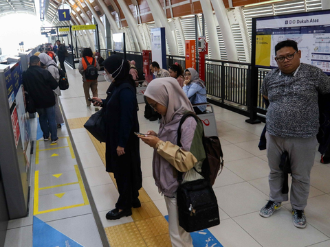 FOTO: Sukses Layani Jutaan Pengguna, LRT Jabodebek Jadi Objek Vital Nasional Perkeretaapian