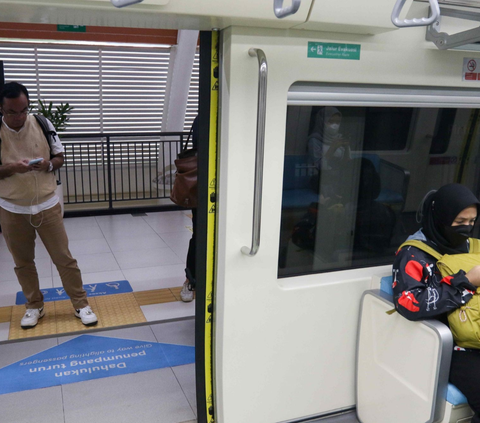 FOTO: Sukses Layani Jutaan Pengguna, LRT Jabodebek Jadi Objek Vital Nasional Perkeretaapian