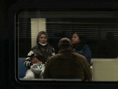 FOTO: Sukses Layani Jutaan Pengguna, LRT Jabodebek Jadi Objek Vital Nasional Perkeretaapian