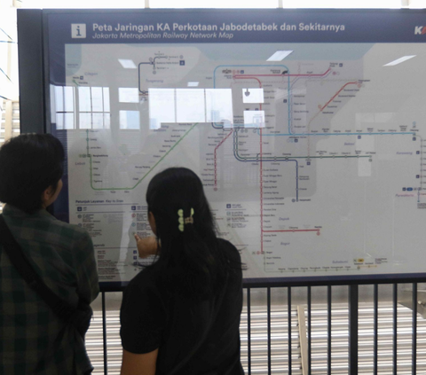 FOTO: Sukses Layani Jutaan Pengguna, LRT Jabodebek Jadi Objek Vital Nasional Perkeretaapian