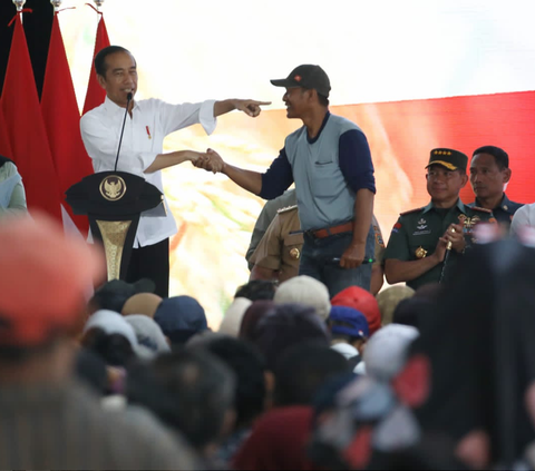 Jokowi Resmikan 7 Ruas Jalan Daerah di Yogyakarta