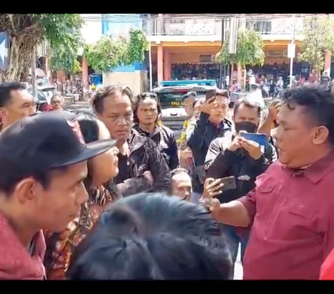 Paspampres Buka Suara Usai Diduga Aniaya Warga Bentangkan Spanduk Dukung Ganjar Saat Jokowi di Gunungkidul