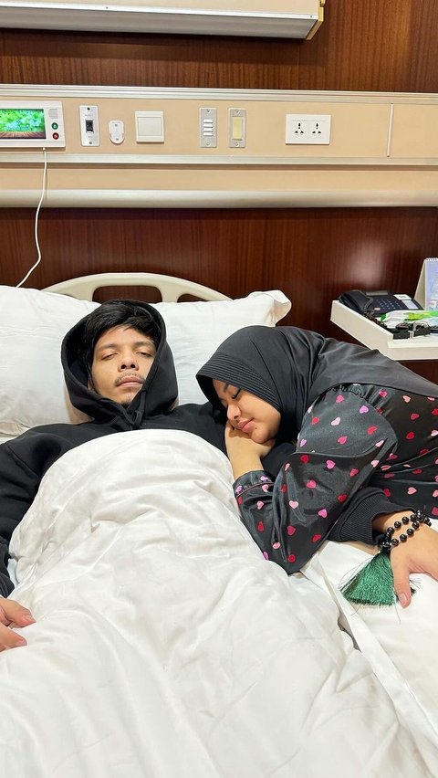 Cannot Withstand the Pain, Atta Halilintar Undergoes Surgery