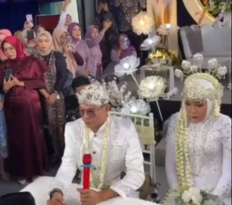 Andika Kangen Band Getting Married Again, Giving 100 Grams of Gold as Dowry, the Figure of the Wife Makes Curious