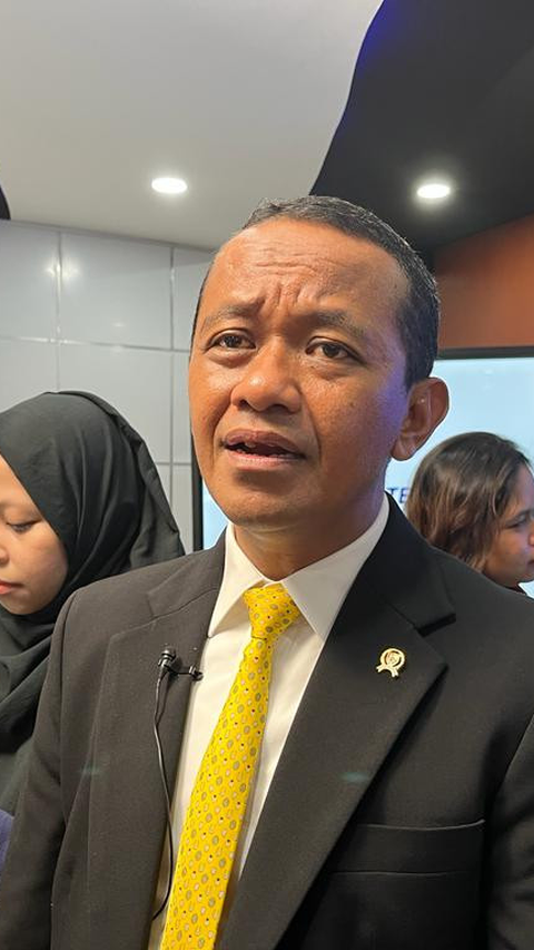 Menteri Bahlil Curhat Depan Investor: Saham Bisa Anjlok Gara-Gara Salah Ngomong