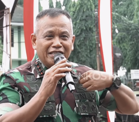 Jenderal Bintang 3 TNI Tak Pandang Jabatan, Janji Setia sama Anak Buah Berpangkat Prada