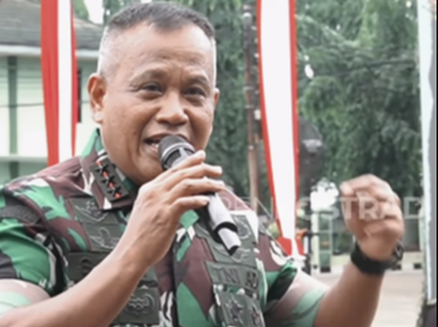 Jenderal Bintang 3 TNI Tak Pandang Jabatan, Janji Setia sama Anak Buah Berpangkat Prada