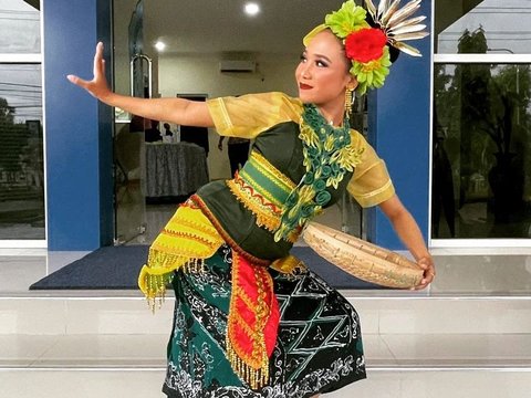 Bisa Dipentaskan di Mana Saja, Ini Filosofi Tari Miyang Kisahkan Kehidupan Istri Nelayan Tuban