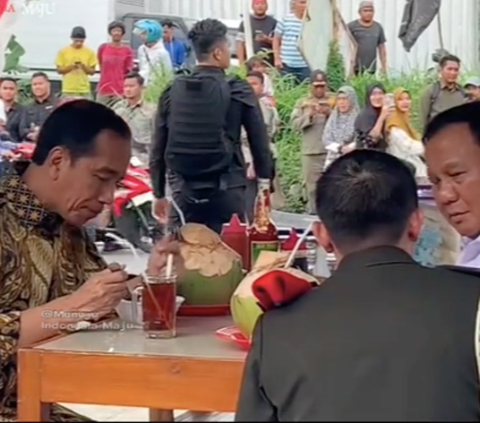 Dipesan Jokowi 600 Porsi, Pemilik Warung Bakso Pak Sholeh Menangis Sesenggukan sampai Sungkem ke Presiden